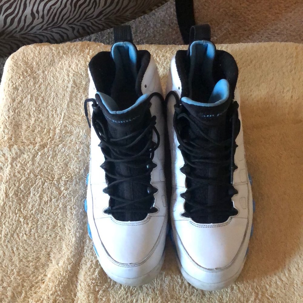 Air Jordan 9